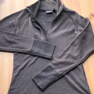Kavu 1/4 zip long sleeve herringbone shirt XS